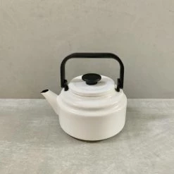 Noda Horo Amu Kettle White