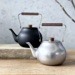 Kobo Aizawa Tea & Coffee Japanese Style Tea Pot W/Top Handle 700ml