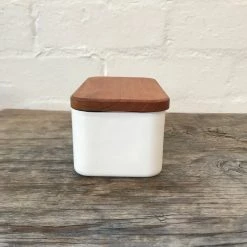 Table Accessories Noda Horo: Enamel Butter Case
