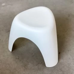 Sori Yanagi Design Elephant Stool