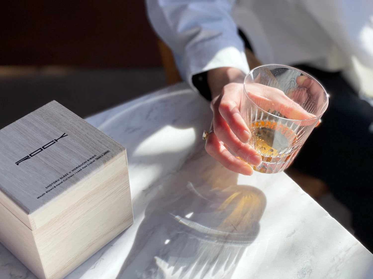 CIBI White Oak Whisky Blended Whisky From Akashi Japan Liquor 2 CIBI White Oak Whisky Blended Whisky From Akashi Japan Liquor