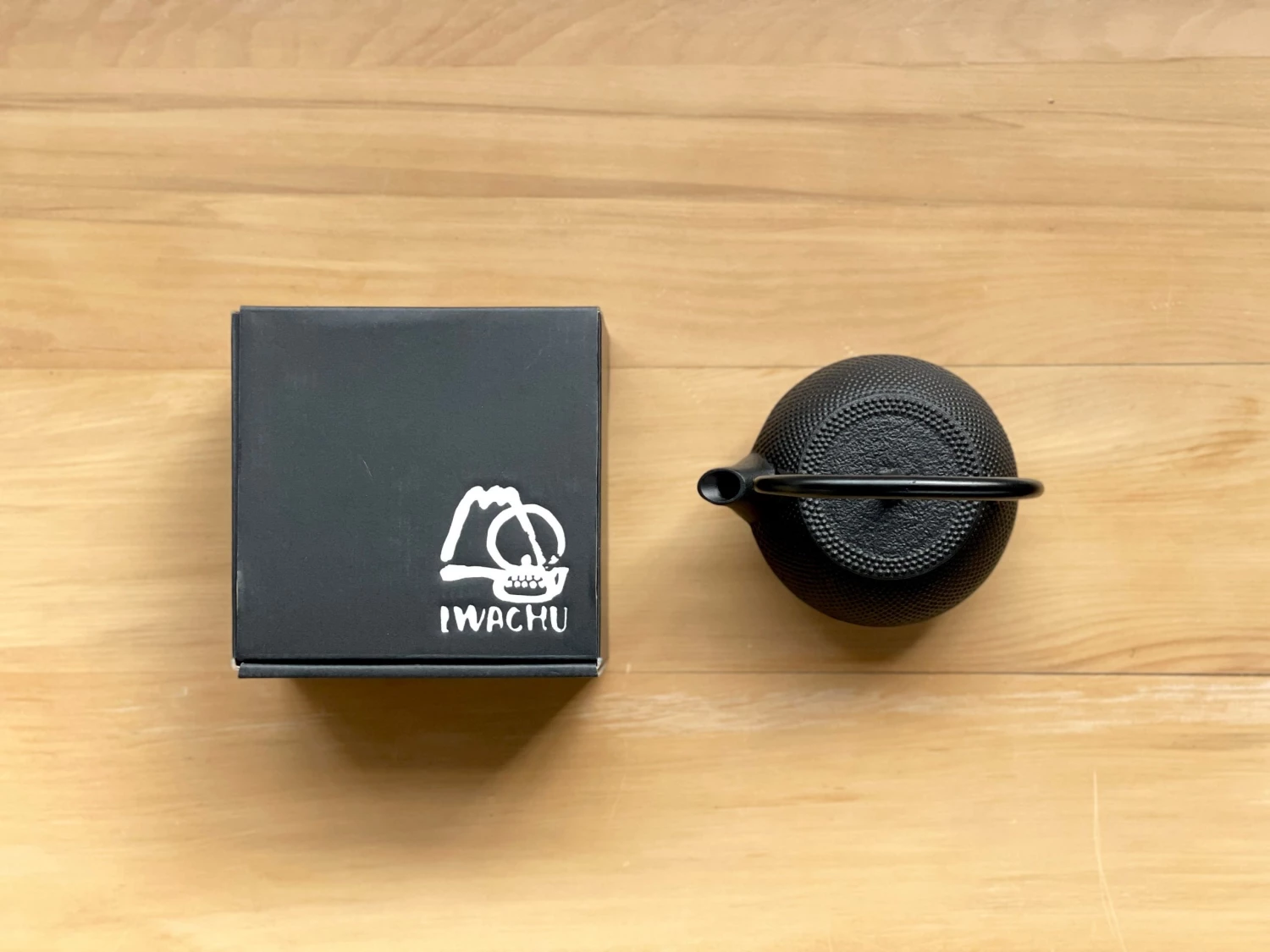 CIBI Nanbutekki Tea Pot 320ml "Arare" Tea & Coffee 5 CIBI Nanbutekki Tea Pot 320ml "Arare" Tea & Coffee