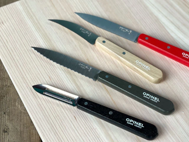 OPINEL/Essentials 11 OPINEL/Essentials