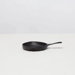 Sori Yanagi Nanbu Tekki Mini Pan 16cm Japanese Cast Iron Pan Pot & Pan