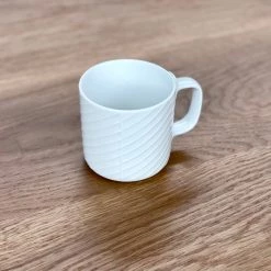 Hakusan Porcelain Relief Mug Diagonal Lines