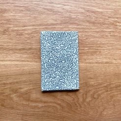 Kamawanu Tenugui - Chrysanthemum Blue