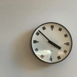 Riki Watanabe Riki Hibiya No Tokei Home Decor