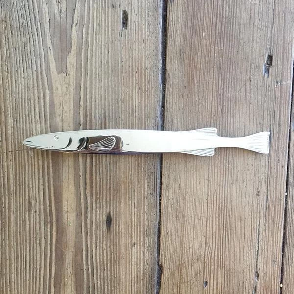 Kobo Aizawa Fish Tong Kitchen 2 Kobo Aizawa Fish Tong Kitchen