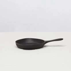 Sori Yanagi Nanbu Tekki Mini Pan L 18cm Japanese Cast Iron Pan Pot & Pan