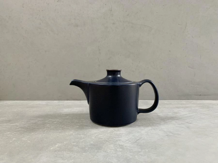 Hakusan Porcelain Navy Tea Pot Tea & Coffee 1 Hakusan Porcelain Navy Tea Pot Tea & Coffee
