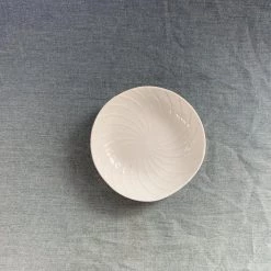 Hakusan Porcelain - White Shell Plate Series - 4 Sizes - Whirlpool