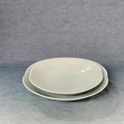 Hakusan Porcelain Tomoe Plate/Pale Green Dining & Tableware